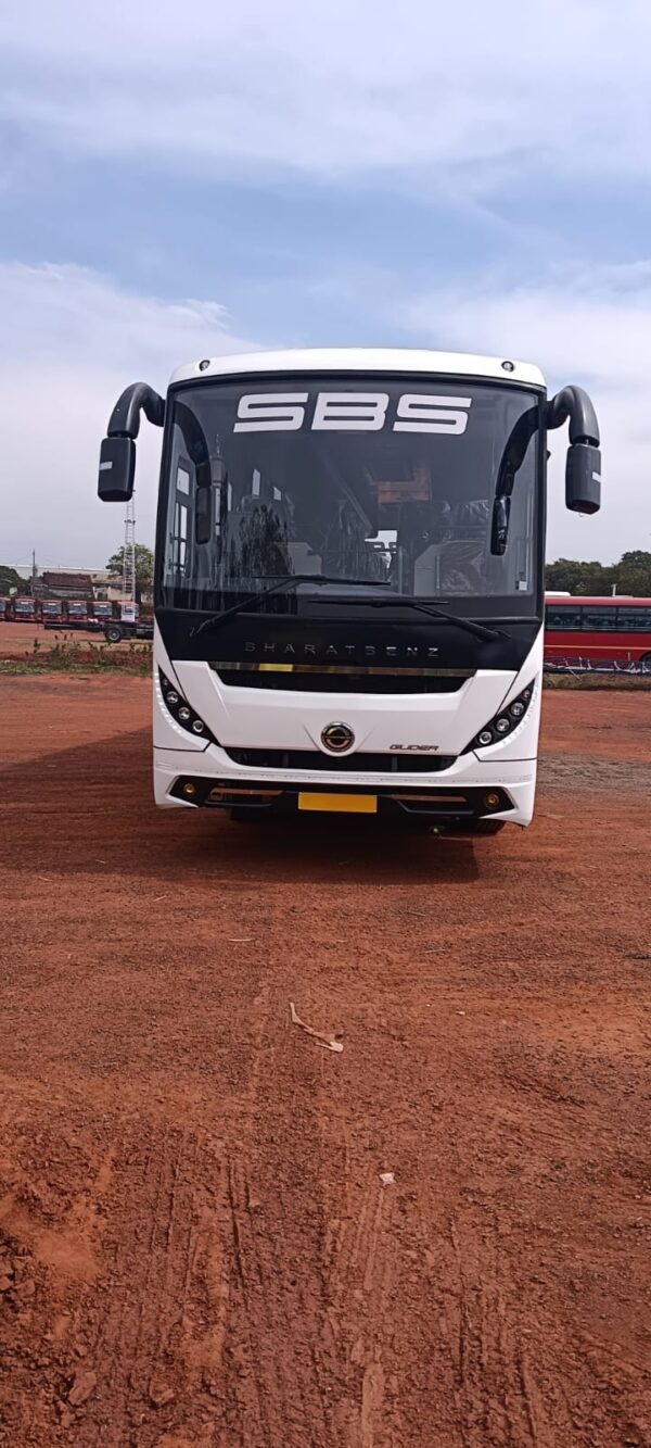 Mercedes Benz 49 Seater Luxury Bus - Image 6