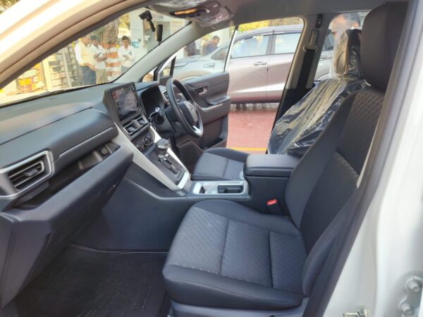 Hycross Hybrid Car - Image 3