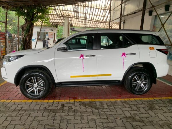 Toyota Fortuner - Image 3